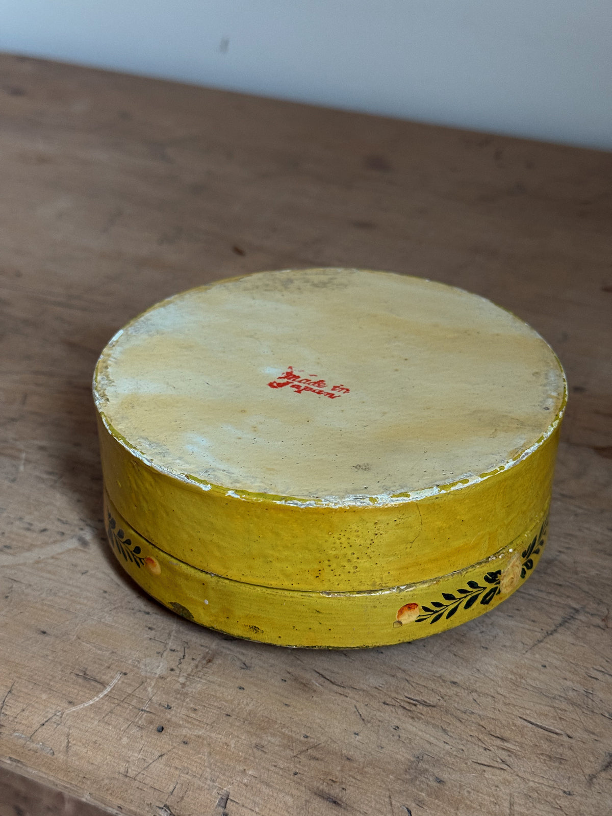 Antique Japanese Hand-Painted Papier-Mâché Box